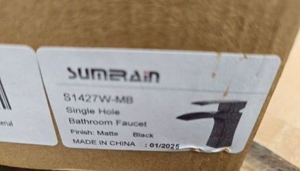 Summerain Single Handle Bathroom Faucet In Matte Black