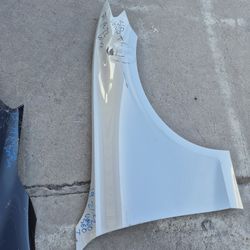 Volvo S60 Right Fender Oem