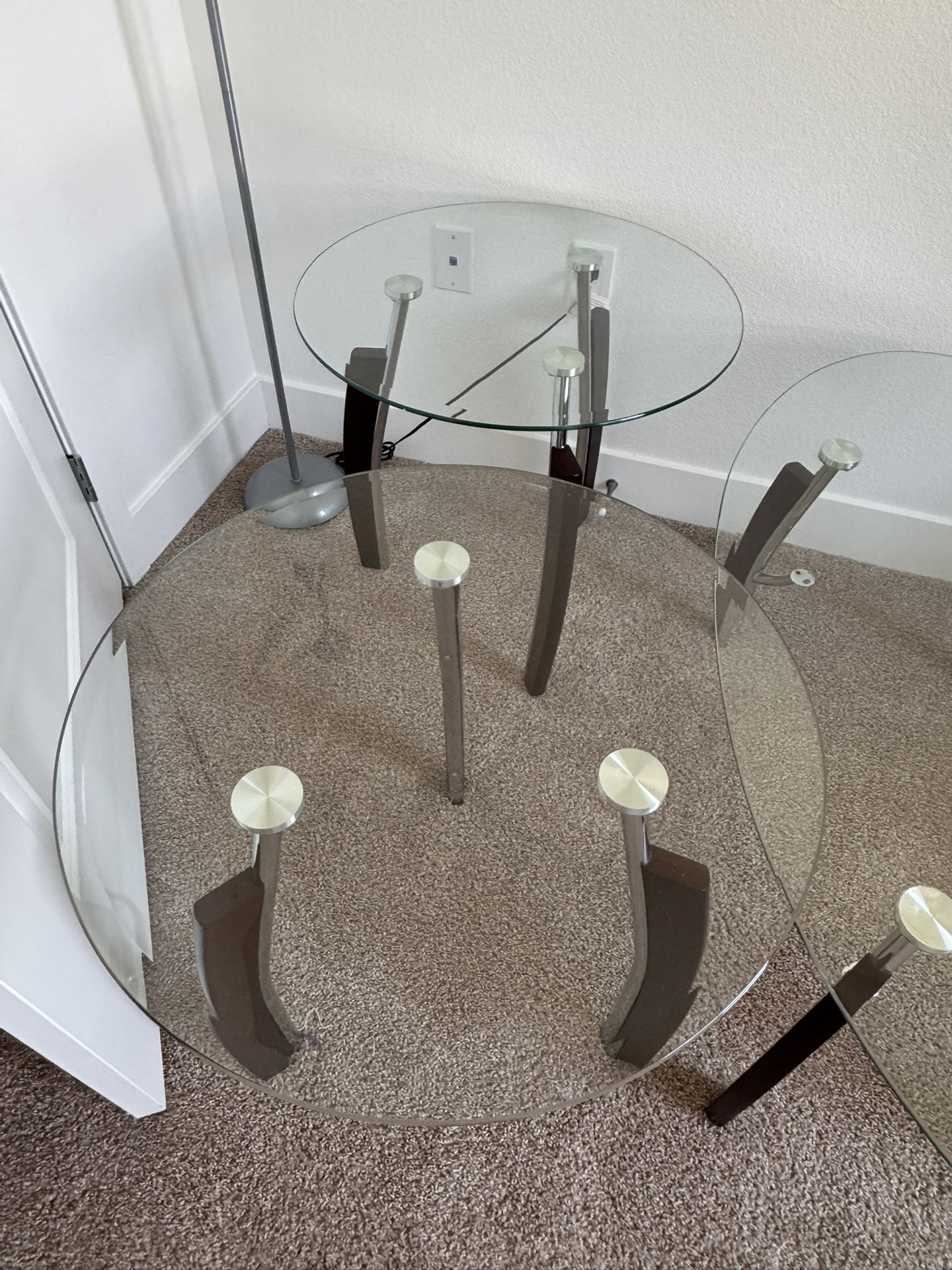 Glass Coffee Table With Side Side Tables And Lamp