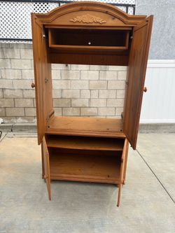 Free dresser