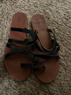 Black Strappy Sandals Size 11