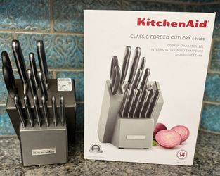 KitchenAid Knife Set BNIB