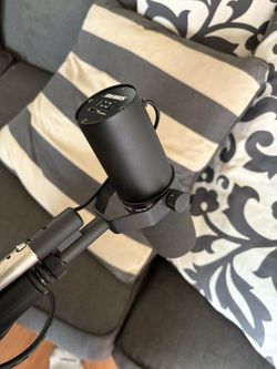 Shure Sm7b Mic With Stand