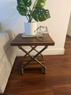 Industrial Pipe Side Table with Wood Top