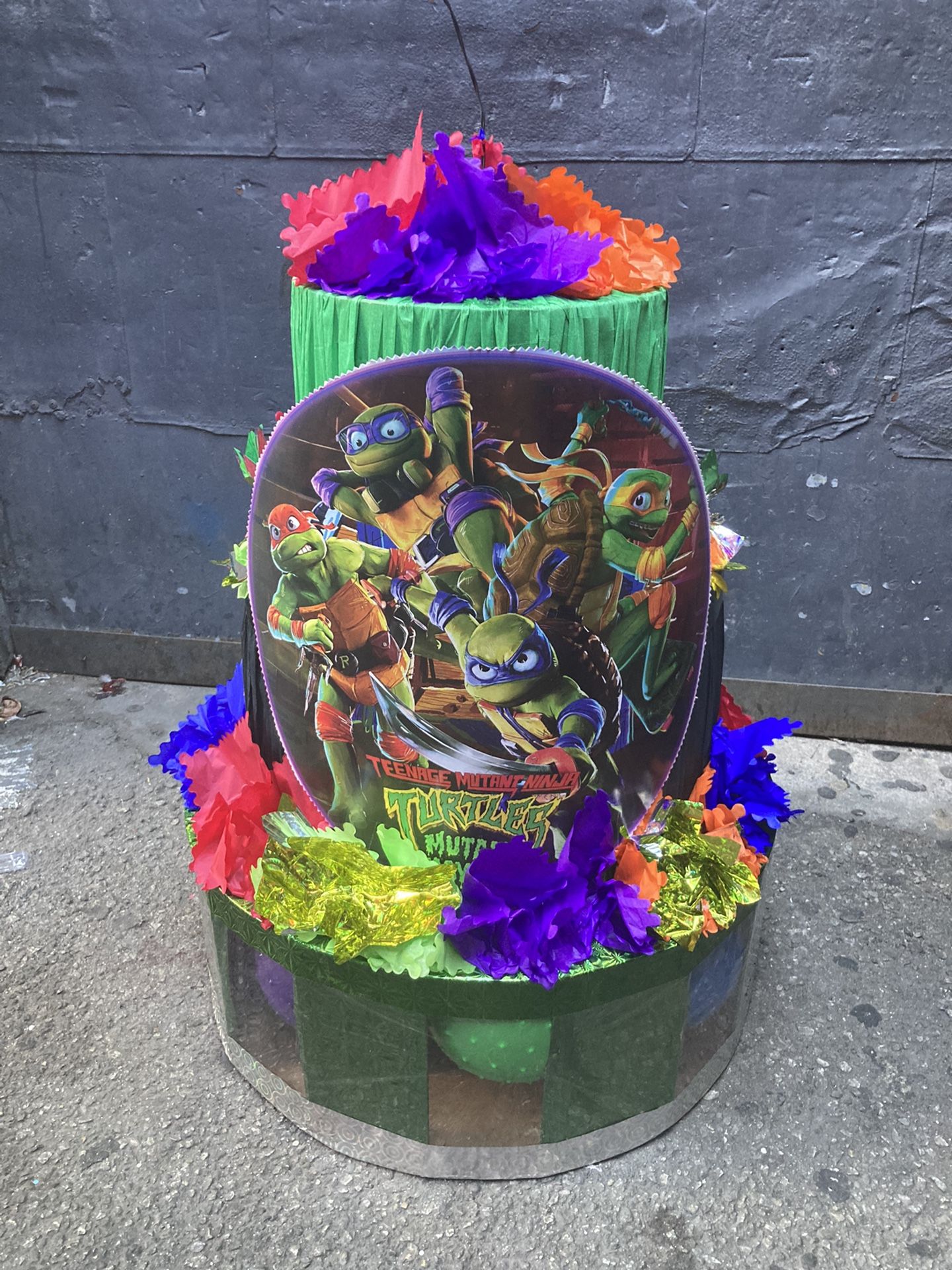 Ninja Turtle Piñata With Balls 3 Tier