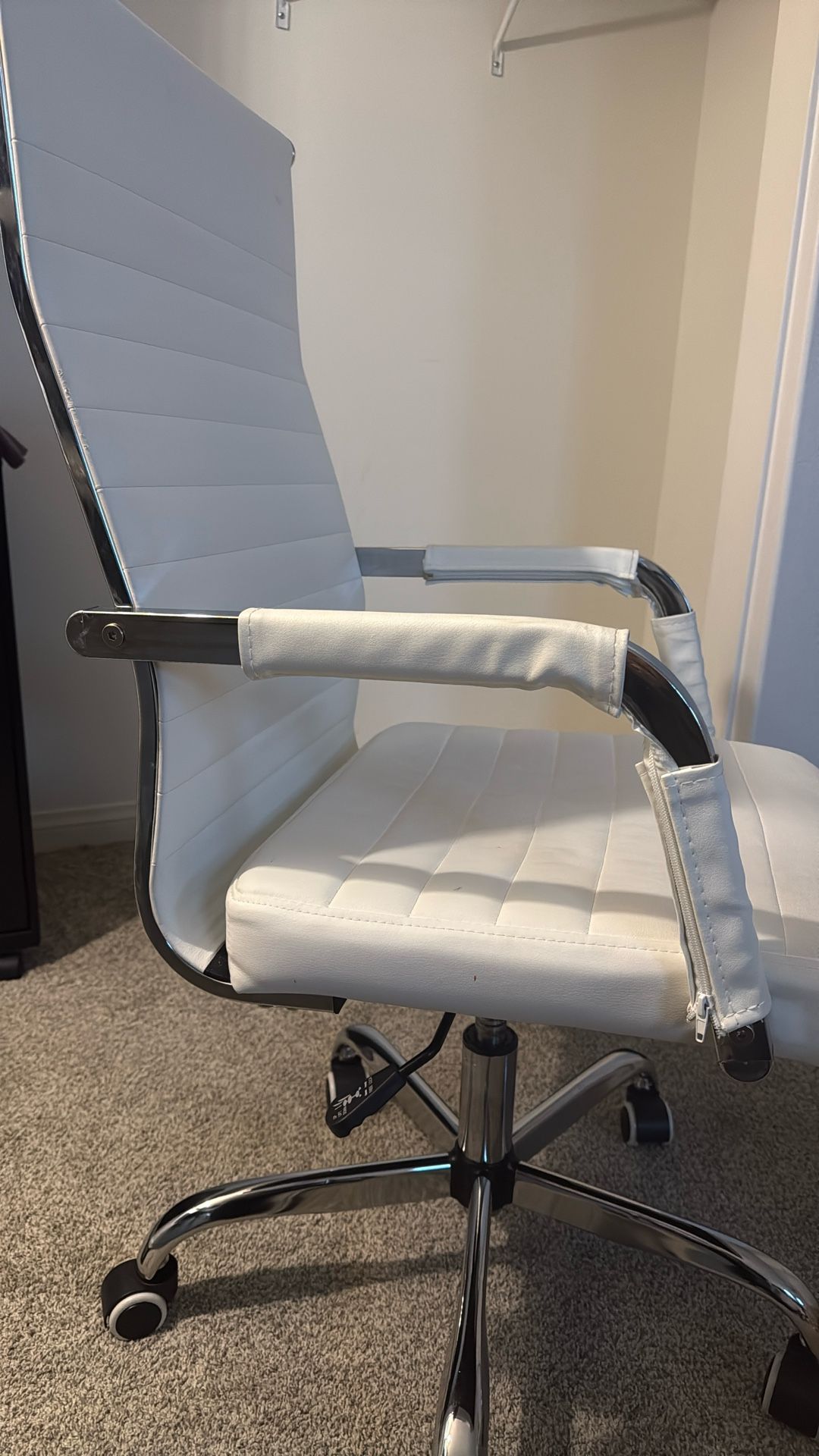 White Desk Chair