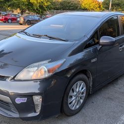 2012 Toyota Prius Plug-In