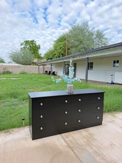 Black dresser