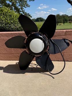 Outdoor/Indoor Ceiling Fan With Wall Hanger