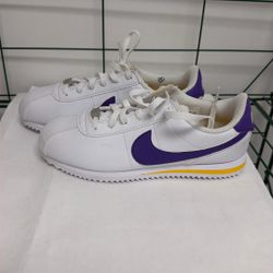 Title: Nike Cortez EasyOn Little Kids' Shoes  Size 3.5Y White/Varsity Maize/Varsity Purple)