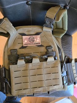 Tactical plate carrier