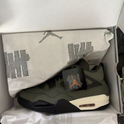 Undefeated Jordan 4 Size 11