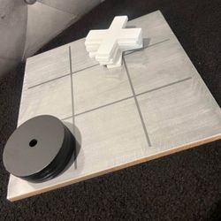 TIC TAC TOE BOARD ! Decor Or To Play!  