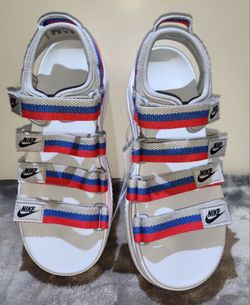 Nike Icon Classic Women's Sandals size: 8