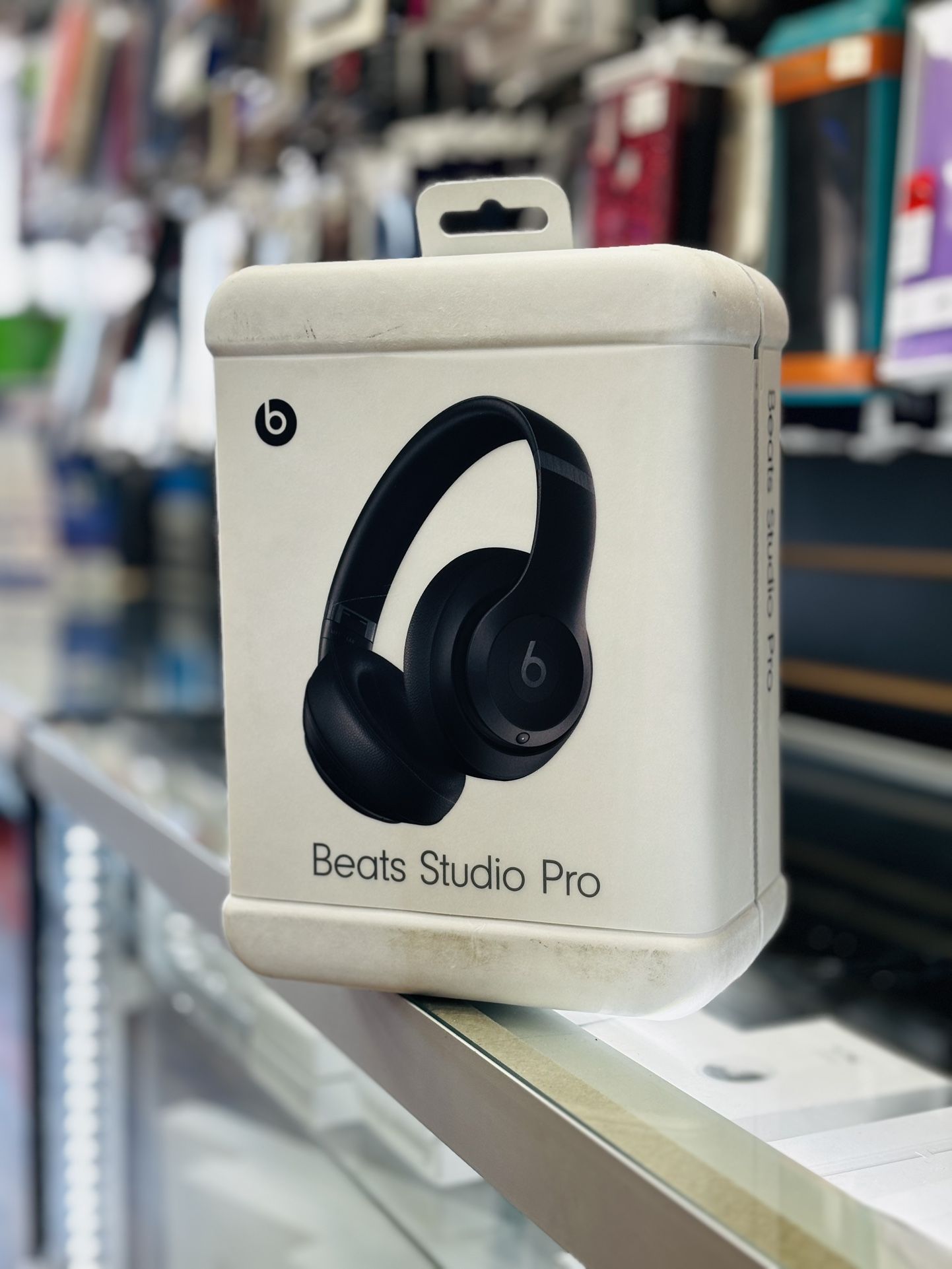 Beats Studio Pro 中古(備品あり) Beats by Dr. Dre 【中古】Beats Studio Pro - Kim スペシャル