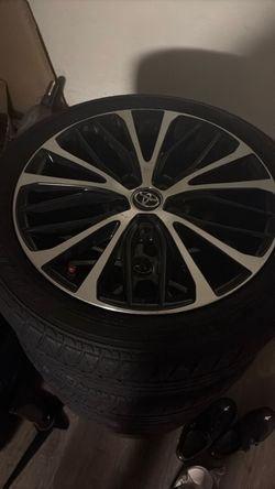 Aros Camry