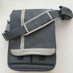 STM 15” Laptop Bag