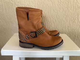 Steve Madden Fraankie Tan Brown Leather Studded Moto Boors Sz 7M