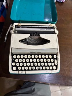 SCM smith corona cougar deluxe