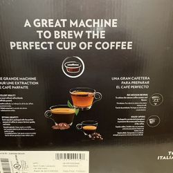 SALE - Lavazza Coffee Machine + 85 Pods