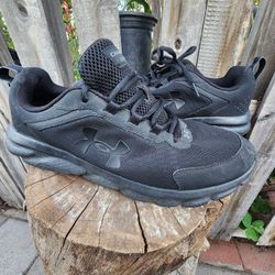 Under Armour Charged Assert 