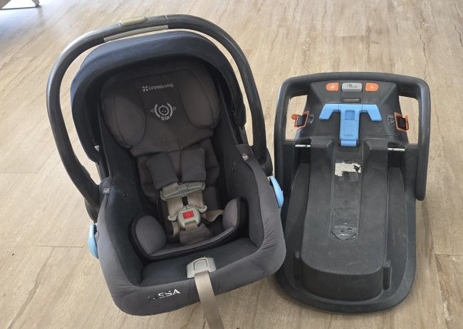 Uppababy Mesa Car Seat With Base 
