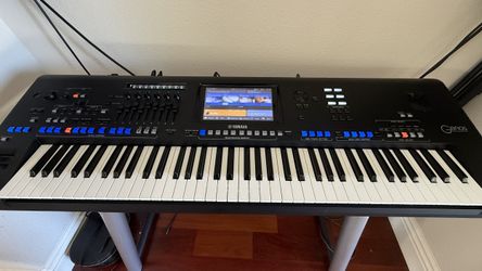 Yamaha Genos 76-Key Arranger Workstation, One Owner, Mint, Original Box