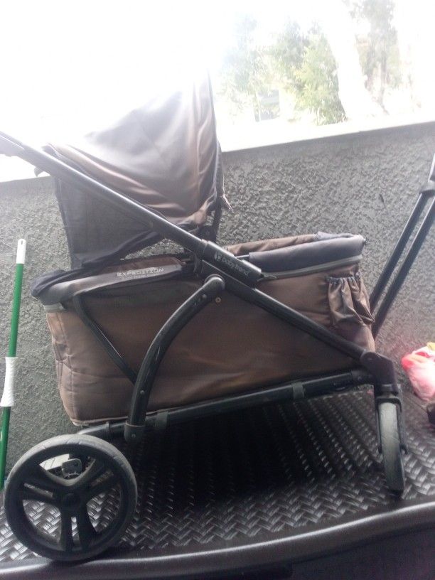 Stroller Wagon Babytrend 