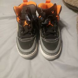 Kids Jordans 5y