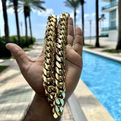 14K 20mm Solid Miami Cuban Bracelet