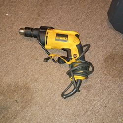 DeWalt 511 VSR Hammer Drill