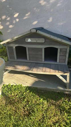 Insulated Outdoor Cat House