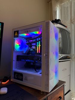 Freshly Built White RGB Gaming PC – RTX 2080 SUPER / Intel i7 / 16GB RAM
