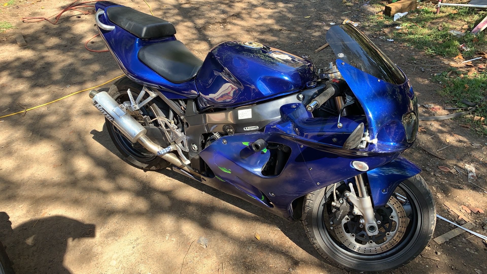 99 Kawasaki￼ zx750