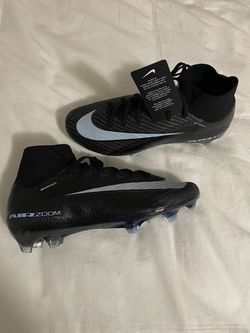 Soccer cleats for boys