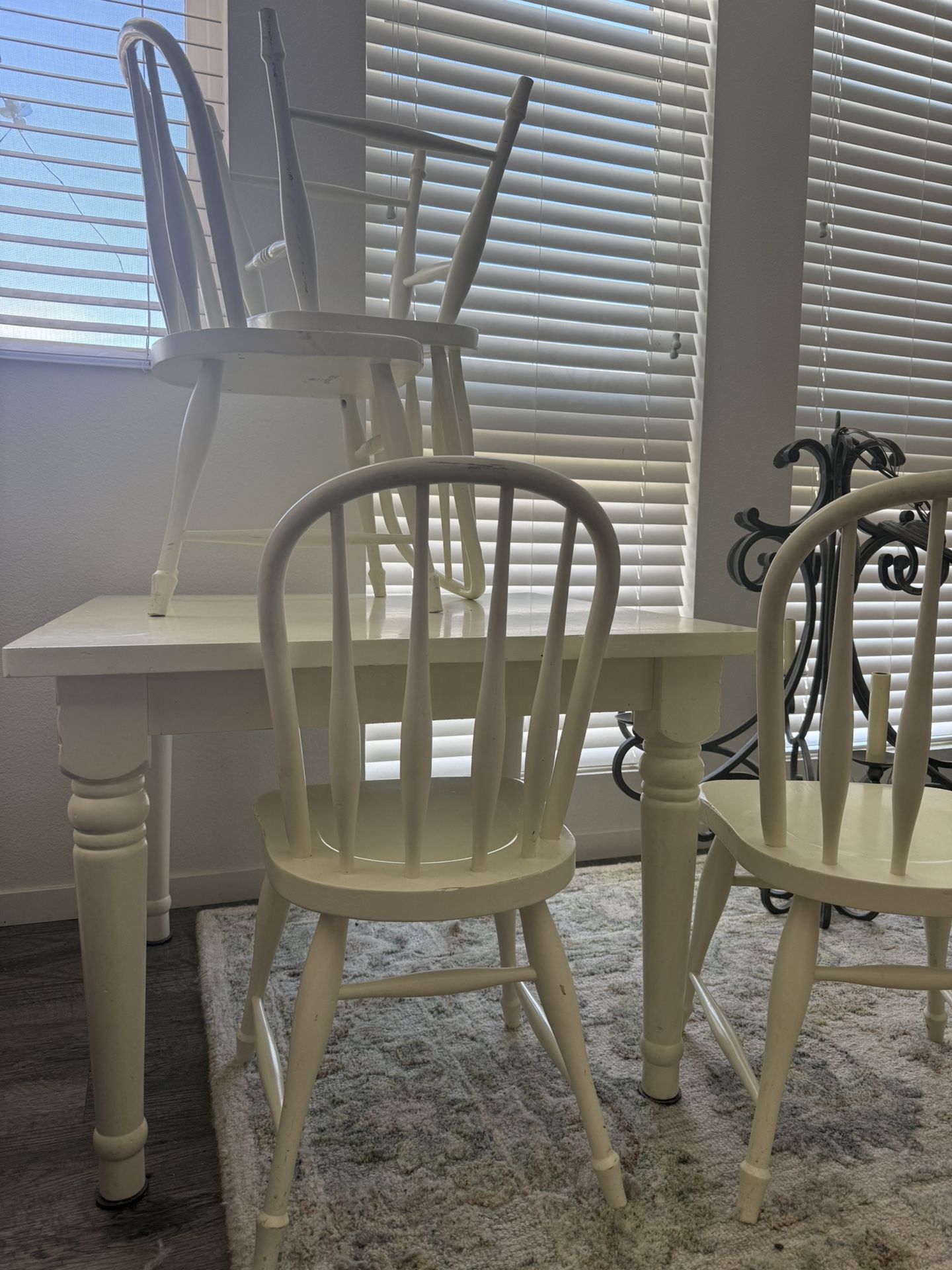 Complete Kids 4 Set All white Pottery Barn Table