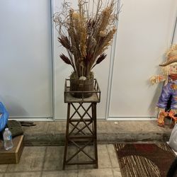 Hand-Crafted Folk Art Water Tower Decor with Dry Floral Arrangement 