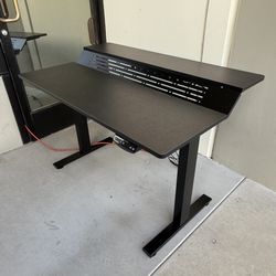 Brand New Standing Desk Rising Desk Riser