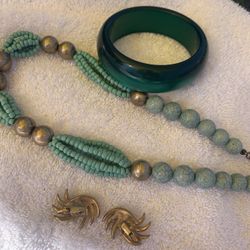 Vintage Mid Century Jewelry 