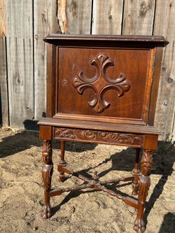 Vintage 1920s Spanish/Jacobean Revival Carved Wood Accent Cabinet