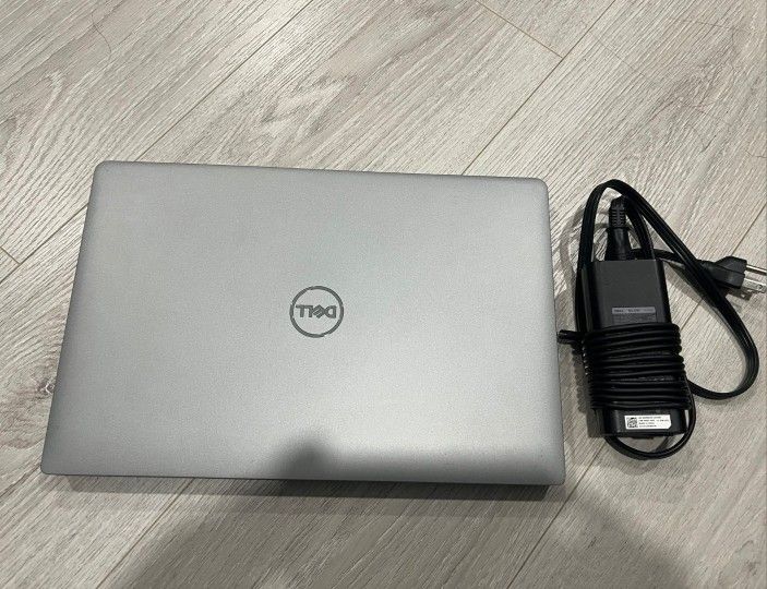 Dell Laptop 2024 Model i7-12th Gen.