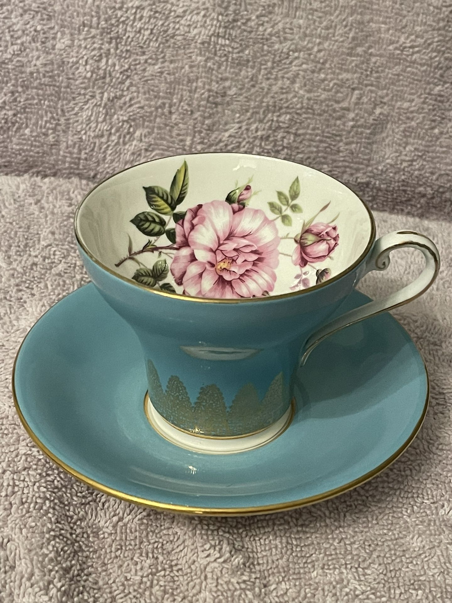 Aynsley Fine English Bone China Corset Teacup & Saucer-England-Blue & Gold w/Rose-GREAT CONDITION