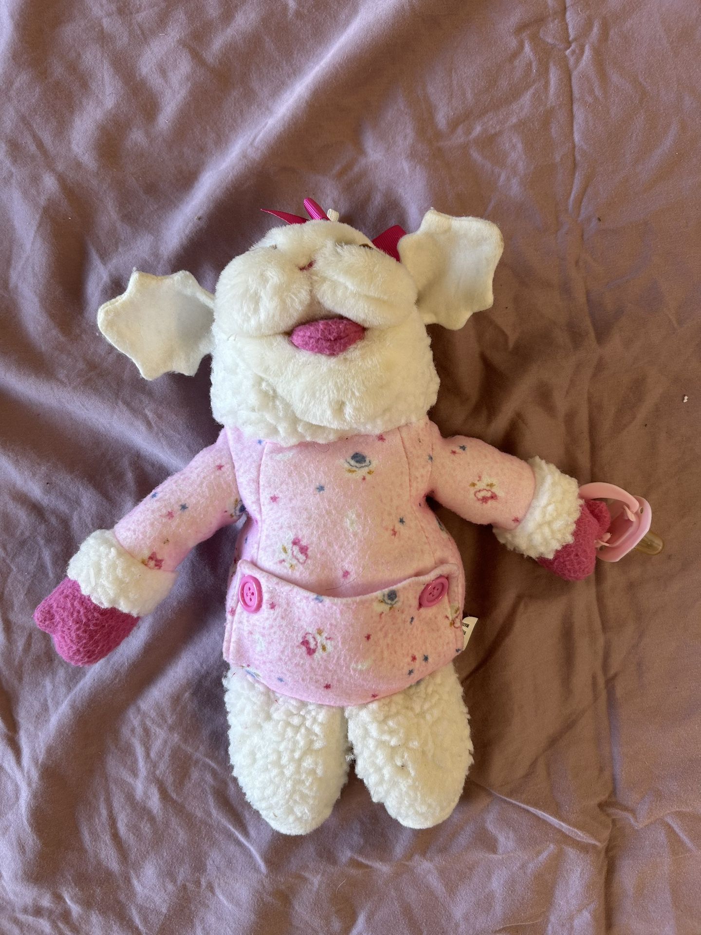 Vintage 1990. Baby Lamb Chop 12” Pink Plush Hand Puppet $1.50 OBO