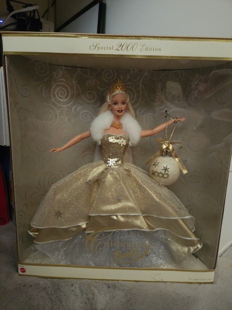 2000 Holiday Barbie