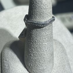 14k Ladies Wedding Band 