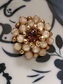 Vintage Layered Faux Pearl Sunburst Brooch Brown Rhinestone Gold Tone Pin
