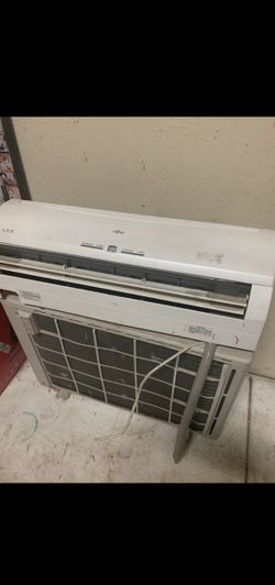 Mini split AC