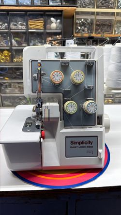 Sewing machine simplicity EASY LOOCK 880