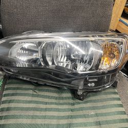 2018 SUBARU  CROSSTREK  LEFT HEADLIGHT 
