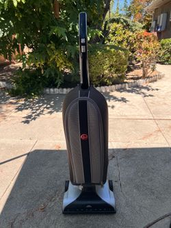 HOOVER HEPA Vacuum.